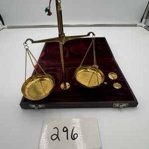 Antique Brass Balance Scale Apothecary Weights Set w Case Scientific Scale